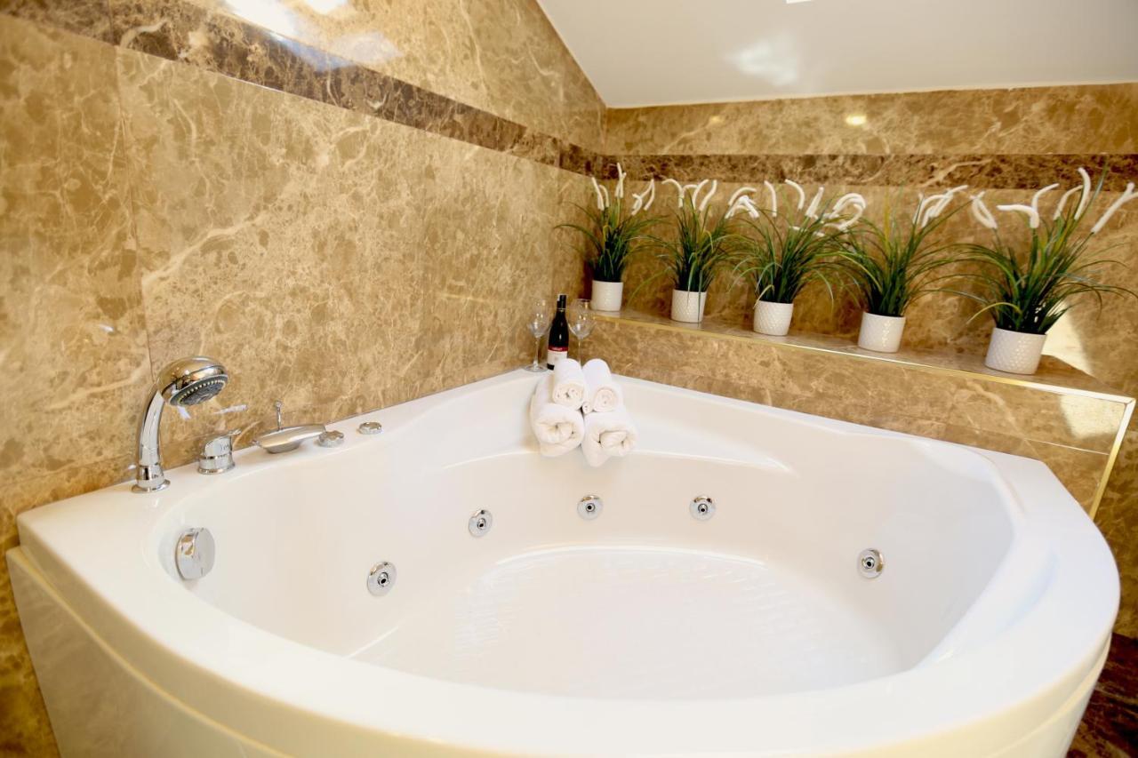 קמר Truemar Hotels & Suites מראה חיצוני תמונה